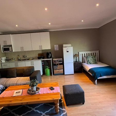 3 On Nebraska Accommodation Bellville Dış mekan fotoğraf