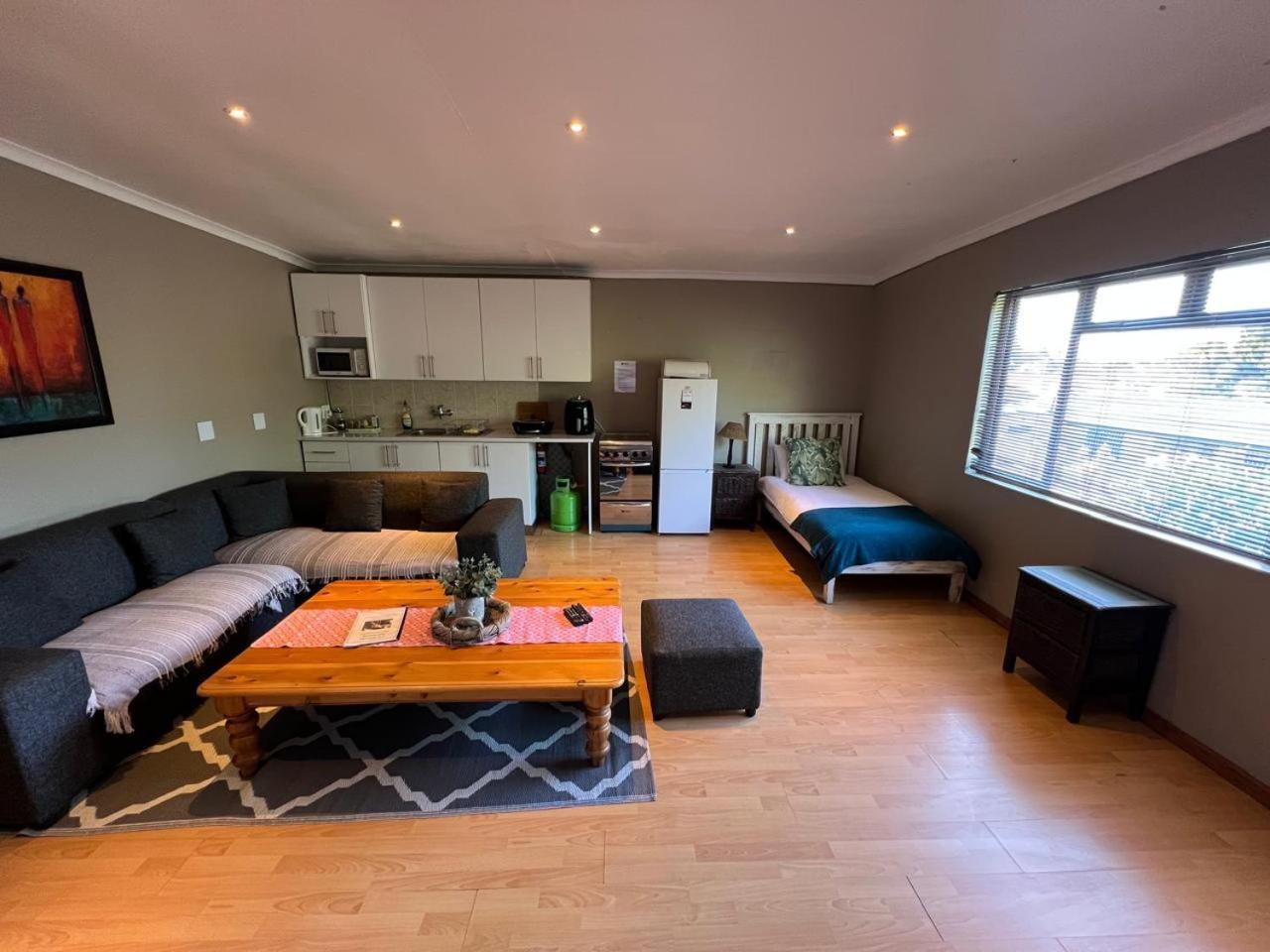 3 On Nebraska Accommodation Bellville Dış mekan fotoğraf